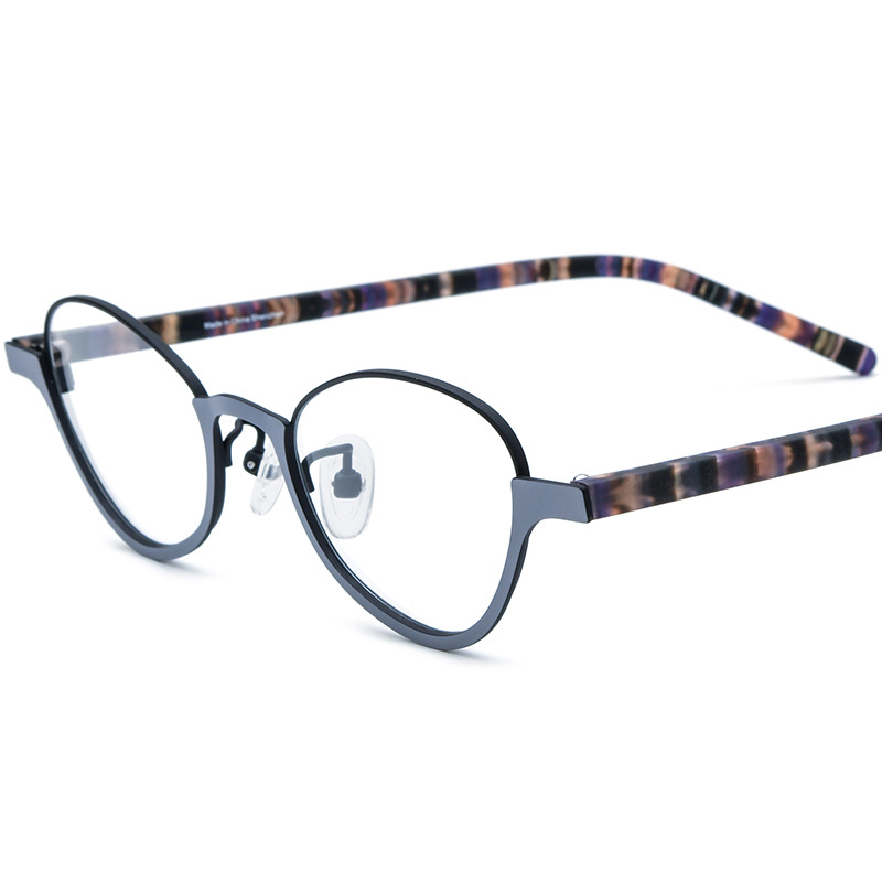 Custom Dior eyewear model designer
